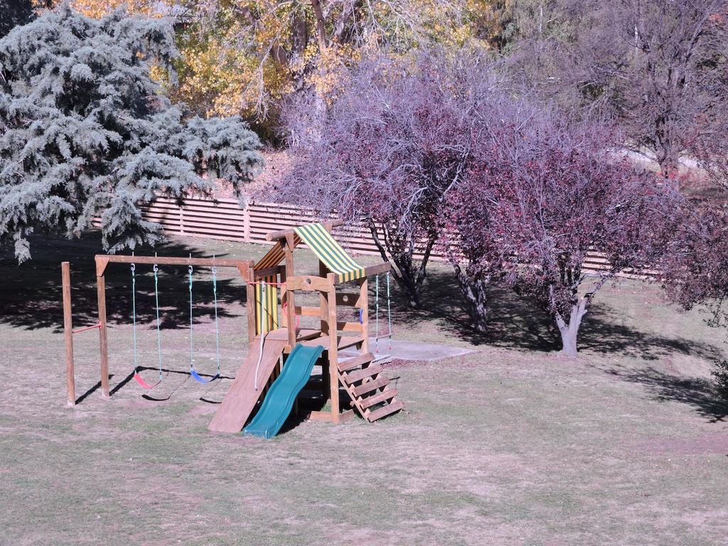 Siesta Villa Jindabyne Exterior foto